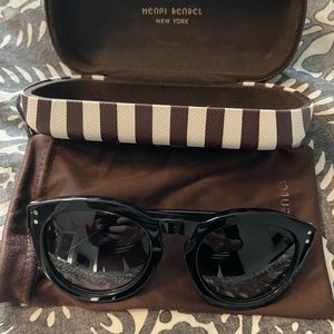 Henri Bendel Sunglasses !